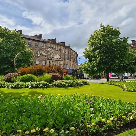 York Place Mews - Central 2 Bed 2 Bath Free Parking Harrogate Exteriér fotografie