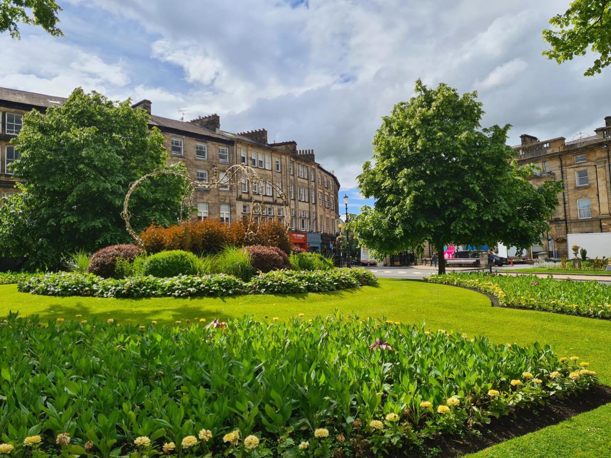 York Place Mews - Central 2 Bed 2 Bath Free Parking Harrogate Exteriér fotografie